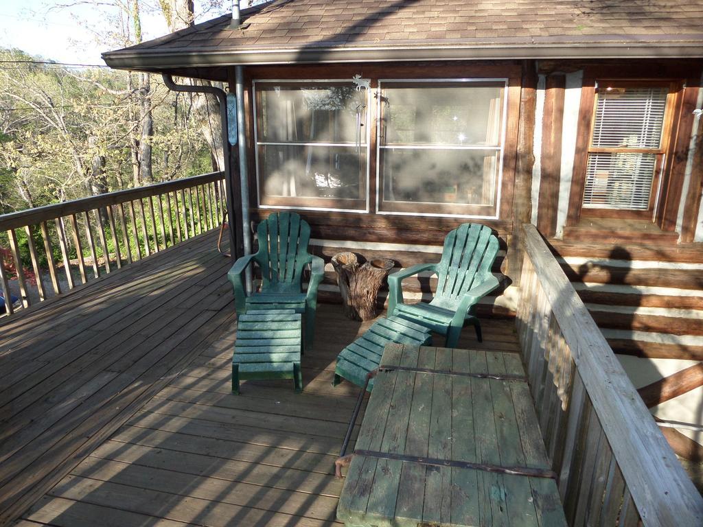 فيلا يوريكا سبرينغزفي Lake Lucerne Treehouse المظهر الخارجي الصورة